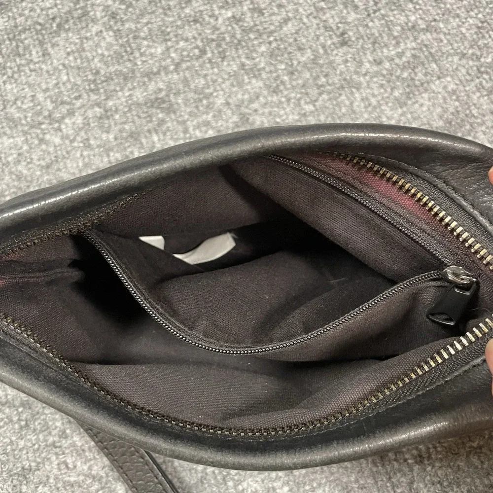Liebeskind Berlin Leather Wristlet Clutch Wallet Women's Black Phone Carrier